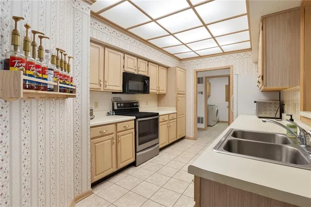 $210,000 | 17800 Bolger Road, Unit 101, Independence, MO 64055