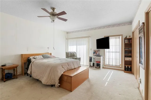 $210,000 | 17800 Bolger Road, Unit 101, Independence, MO 64055