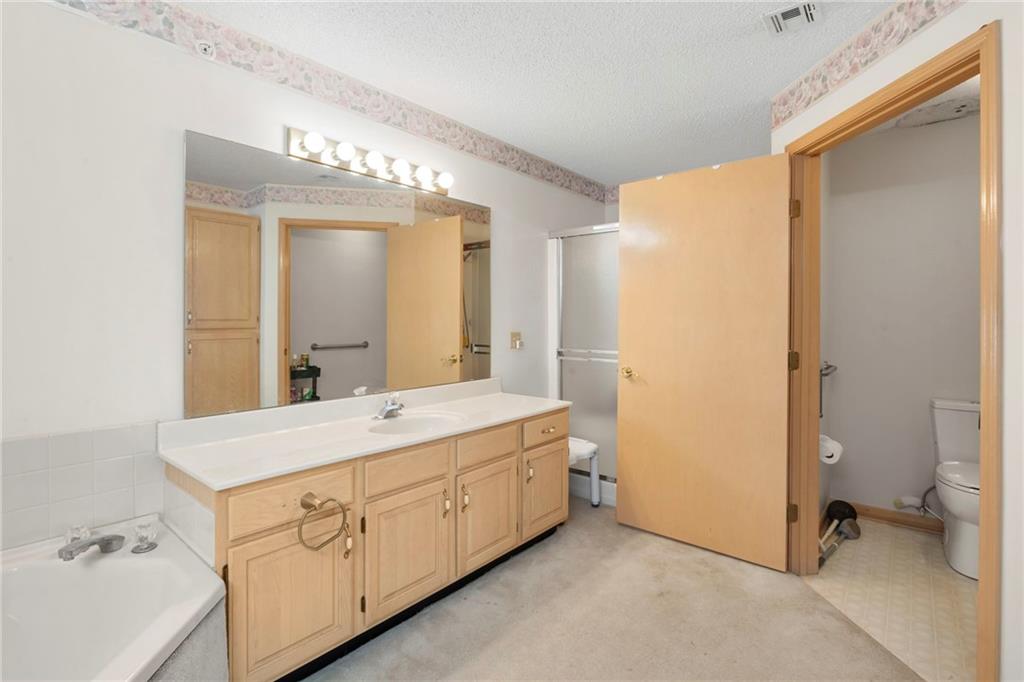 17800 Bolger Road, Unit 101 Independence, MO 64055 - Photo 20 of 30