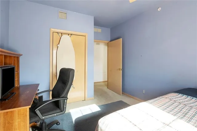 $210,000 | 17800 Bolger Road, Unit 101, Independence, MO 64055