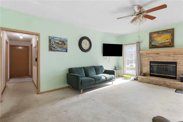 $210,000 | 17800 Bolger Road, Unit 101, Independence, MO 64055