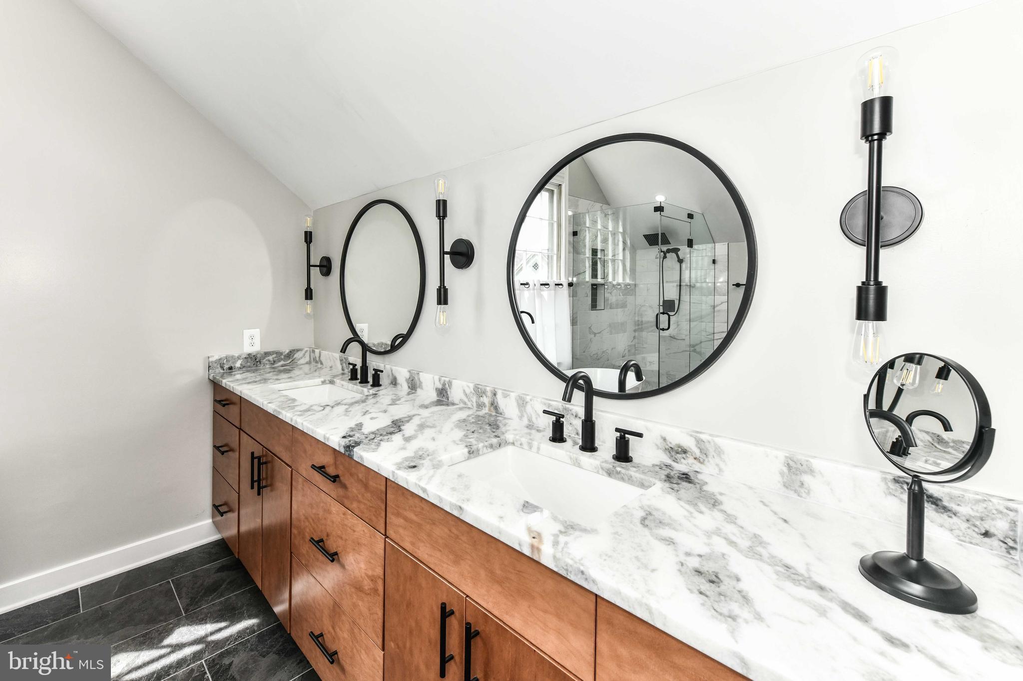 45 Whittingham Circle Sterling, VA 20165 - Photo 30 of 47