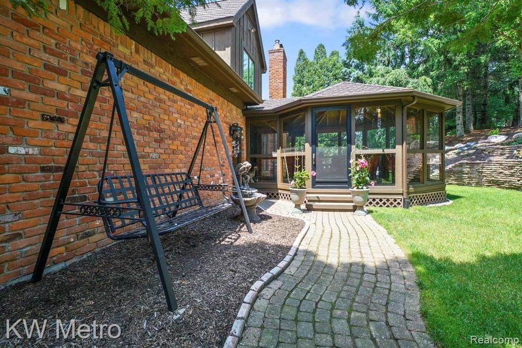 36915 Valley Ridge Drive Farmington Hills, MI 48331 - Photo 39 of 39