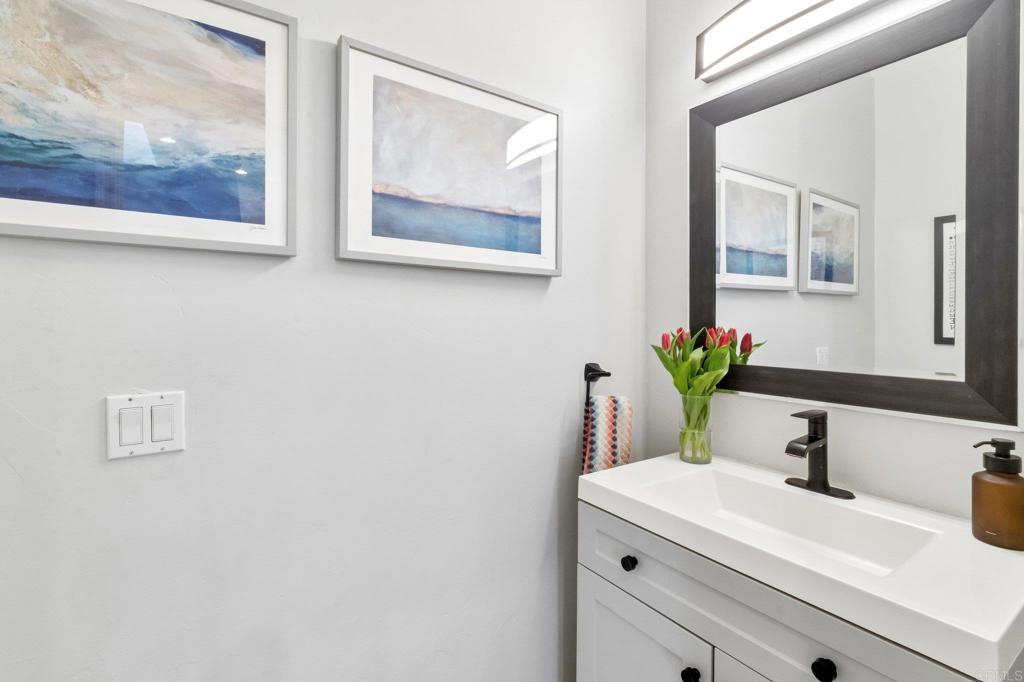 143 Jupiter Street Encinitas, CA 92024 - Photo 14 of 40
