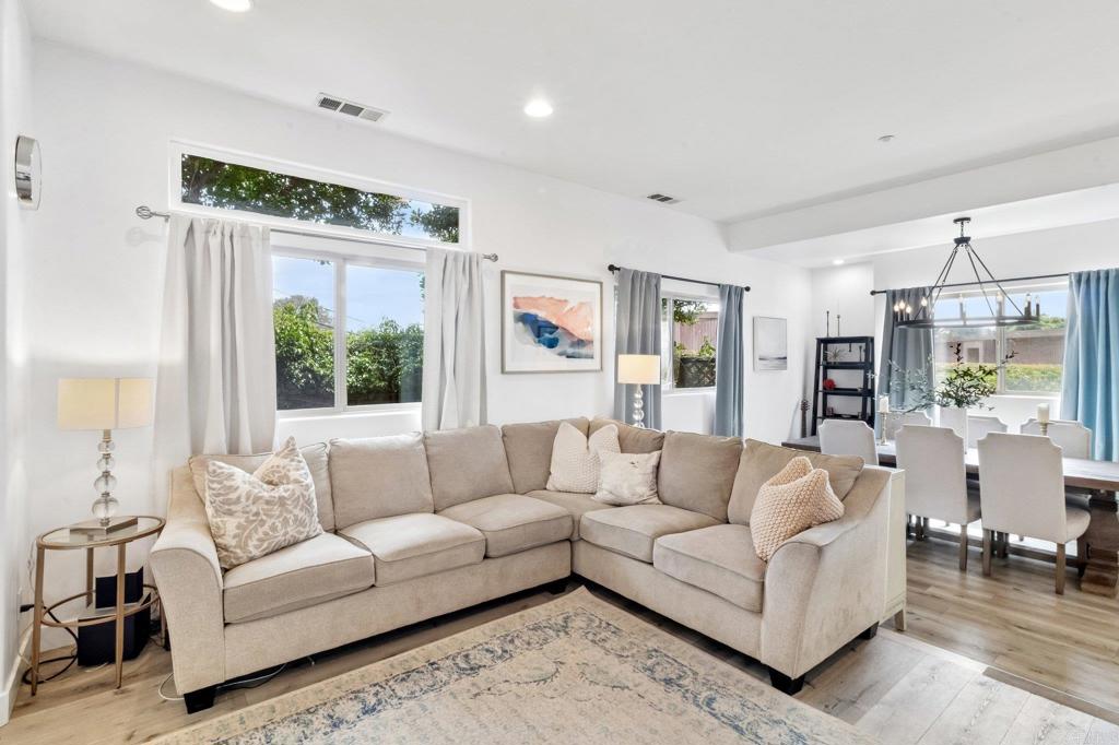 143 Jupiter Street Encinitas, CA 92024 - Photo 5 of 40