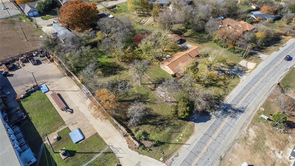 602 South Main Street Mansfield, TX 76063 - Photo 7 of 17 a view of outdoor space with seating area