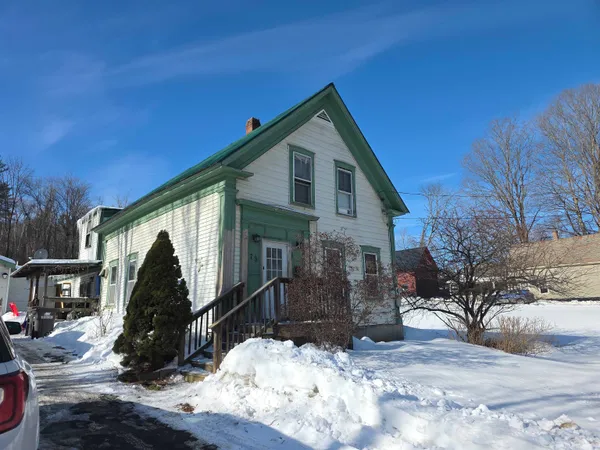 $139,000 | 73 Union Street, Springfield, VT 05156