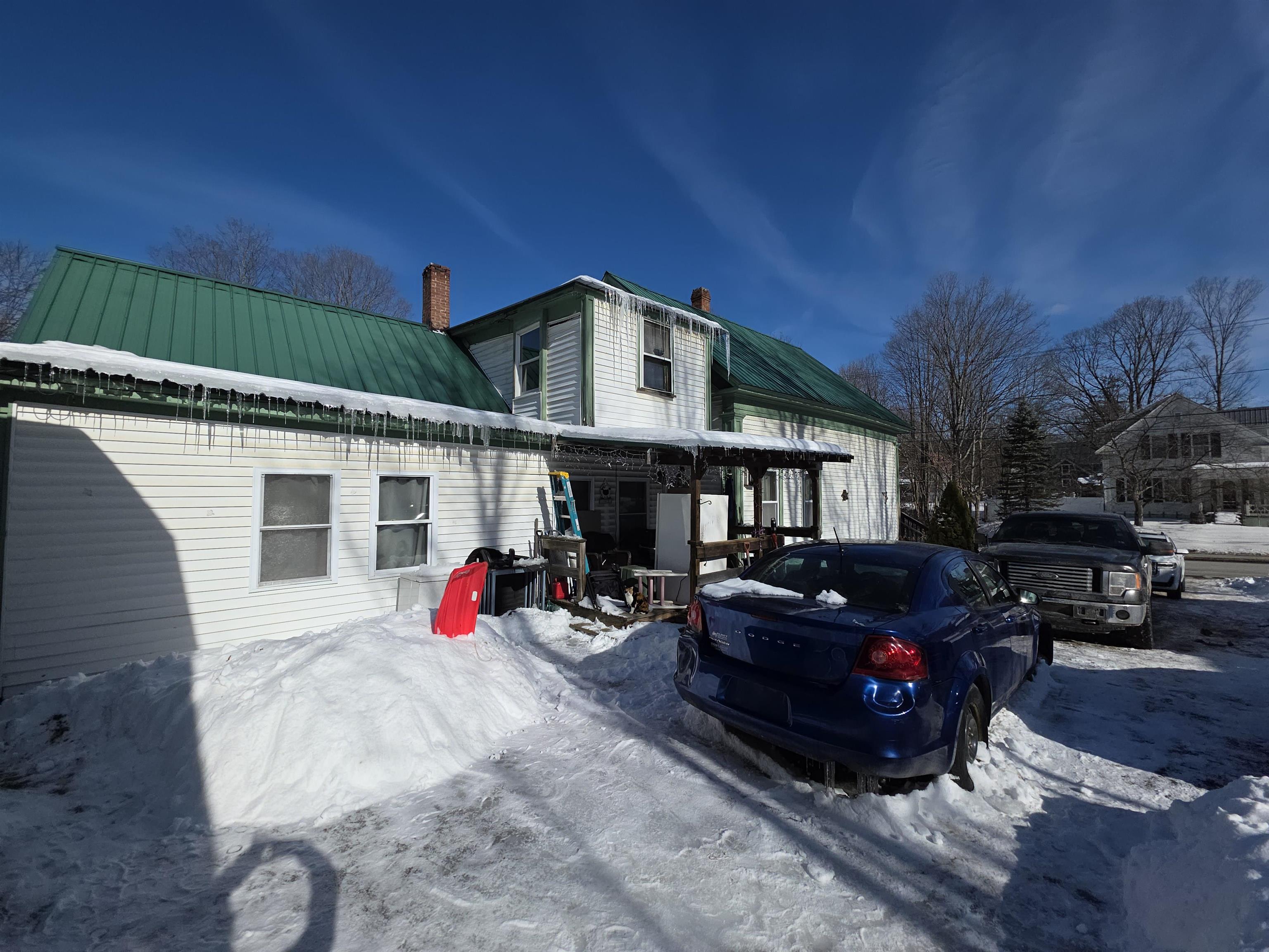 73 Union Street Springfield, VT 05156 - Photo 4 of 5