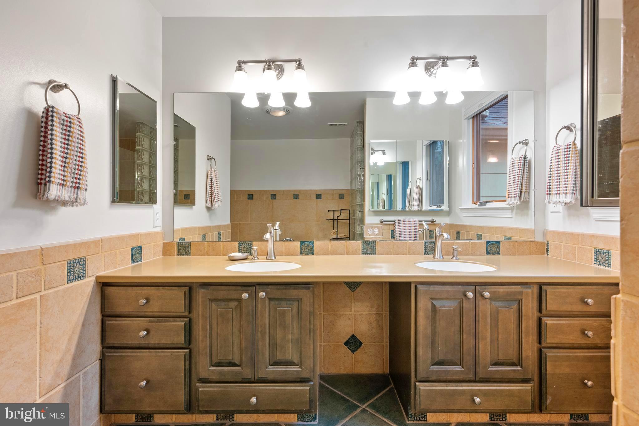 902 Emerald Drive Alexandria, VA 22308 - Photo 30 of 97 Primary Bathroom with Dual Vanities