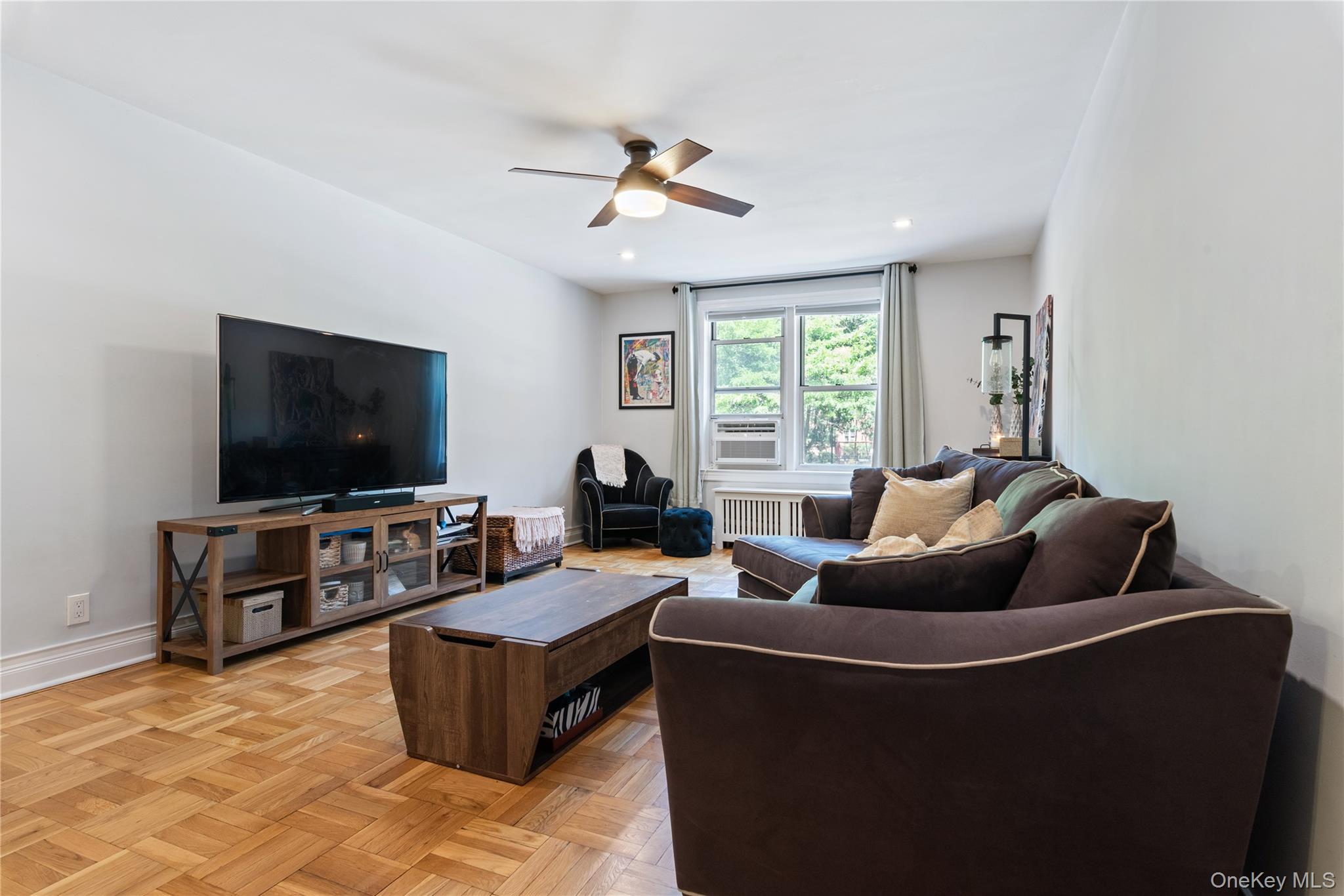 1 Vincent Road, Unit 1C Bronxville, NY 10708 - Photo 25 of 36 Gallery Image 25
