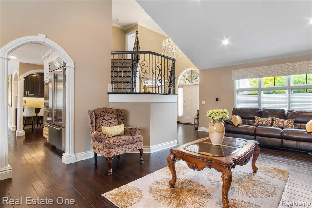 1009 Adele Court Rochester Hills, MI 48309 - Photo 22 of 41