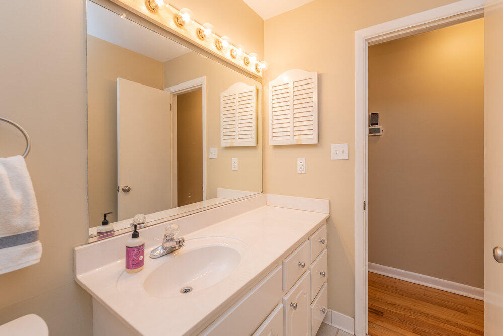 604 Cambridge Road Augusta, GA 30909 - Photo 16 of 40 018_604_cambridge_rd_018_53