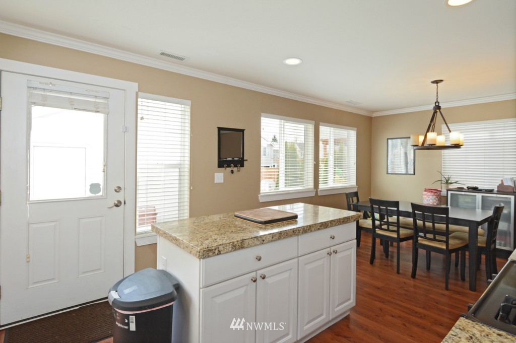 35131 Southeast Ridge Street Snoqualmie, WA 98065 - Photo 14 of 20 Gallery Image 14