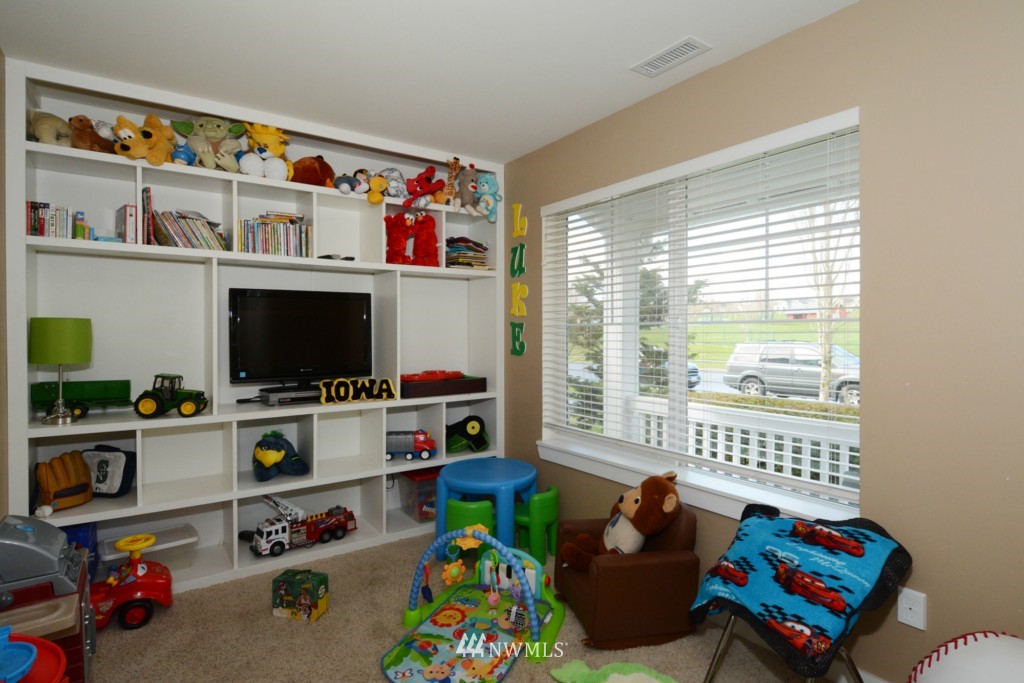 35131 Southeast Ridge Street Snoqualmie, WA 98065 - Photo 7 of 20 Gallery Image 7