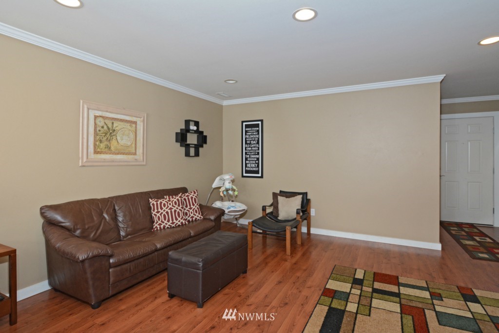 35131 Southeast Ridge Street Snoqualmie, WA 98065 - Photo 9 of 20 Gallery Image 9