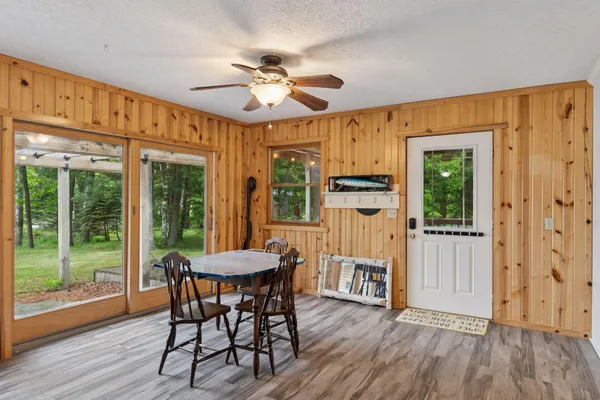 $419,000 | 218 9 1/4 Avenue, Clayton, WI 54004