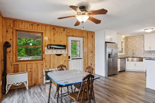 $435,000 | 218 9 1/4 Avenue, Clayton, WI 54004