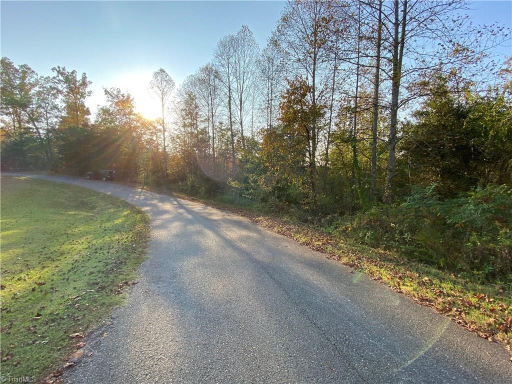 196 Cp Riddle Trail Mount Airy, NC 27030 - Photo 7 of 15 Gallery Image 7