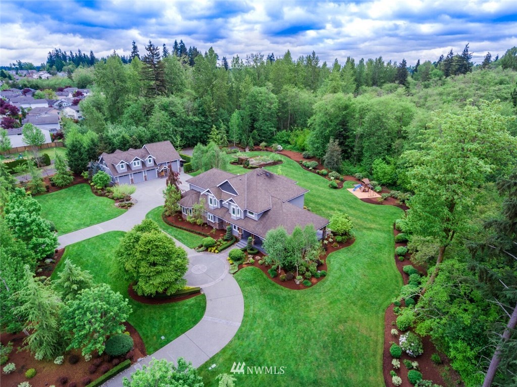 720 183rd Street Southeast Bothell, WA 98012 - Photo 2 of 25 Gallery Image 2