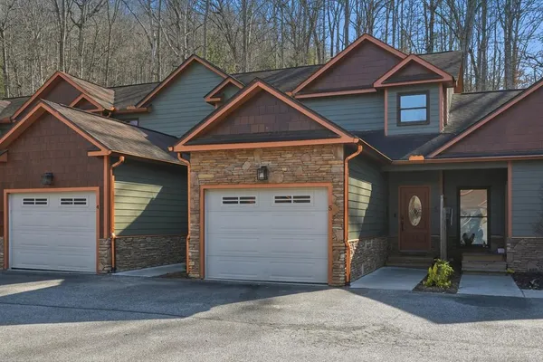 $299,900 | 130 Emory Circle, Unit 5, Blairsville, GA 30512