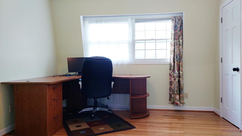 205 Hunting Road Greenwood, SC 29646 - Photo 25 of 31 Gallery Image 25
