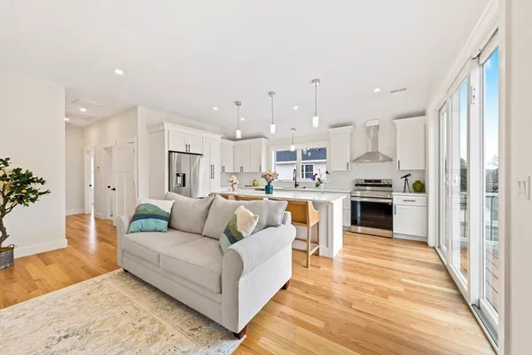$544,000 | 2 Old County Road, Unit 11, Salisbury, MA 01952