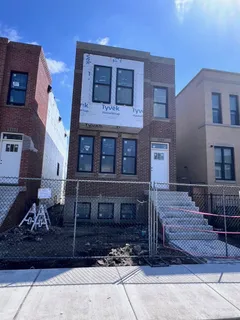 $995,000 | 3319 South Prairie Avenue, Chicago, IL 60616