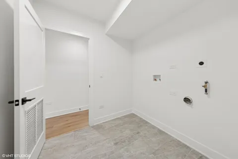 $995,000 | 3319 South Prairie Avenue, Chicago, IL 60616