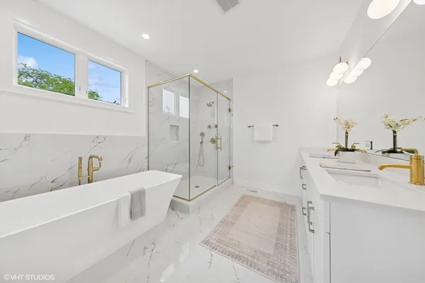 $995,000 | 3319 South Prairie Avenue, Chicago, IL 60616
