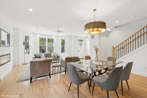 $995,000 | 3319 South Prairie Avenue, Chicago, IL 60616