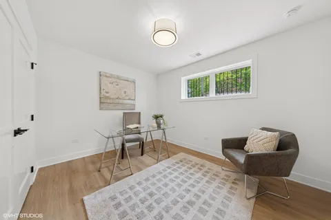 $995,000 | 3319 South Prairie Avenue, Chicago, IL 60616