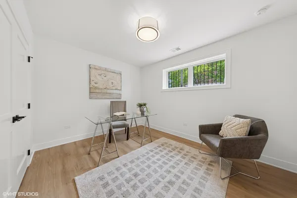 $995,000 | 3319 South Prairie Avenue, Chicago, IL 60616