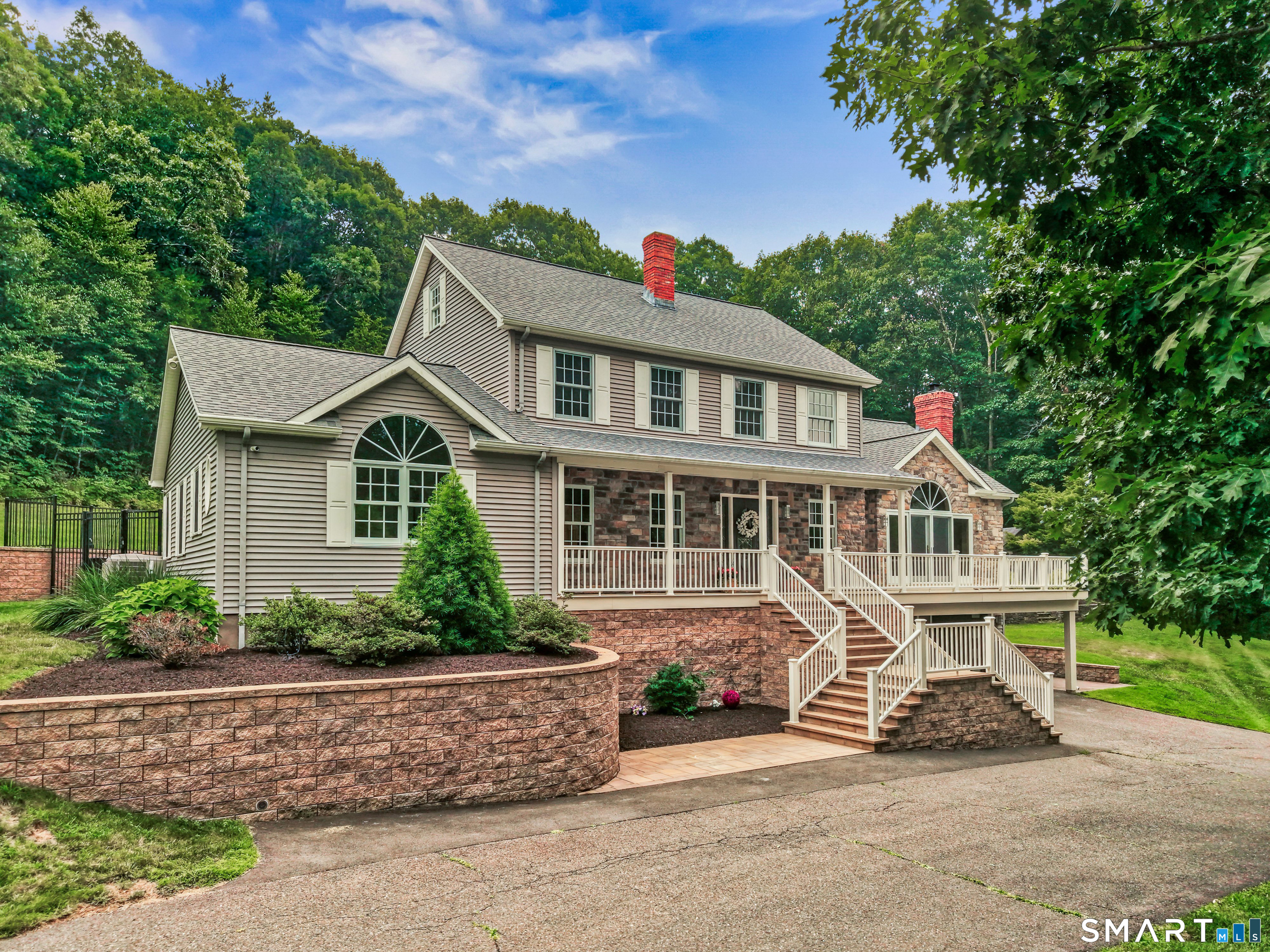 310 Carter Road Thomaston, CT 06787 - Photo 3 of 40