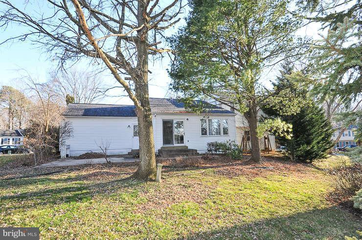 7916 St George Court Springfield, VA 22153 - Photo 19 of 20 Exterior (Rear)