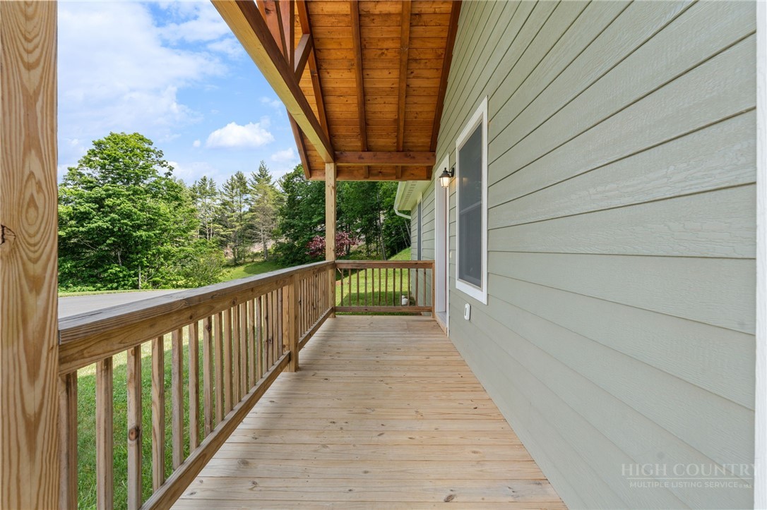 347 Townhomes Place, Unit 15 Boone, NC 28607 - Photo 6 of 32