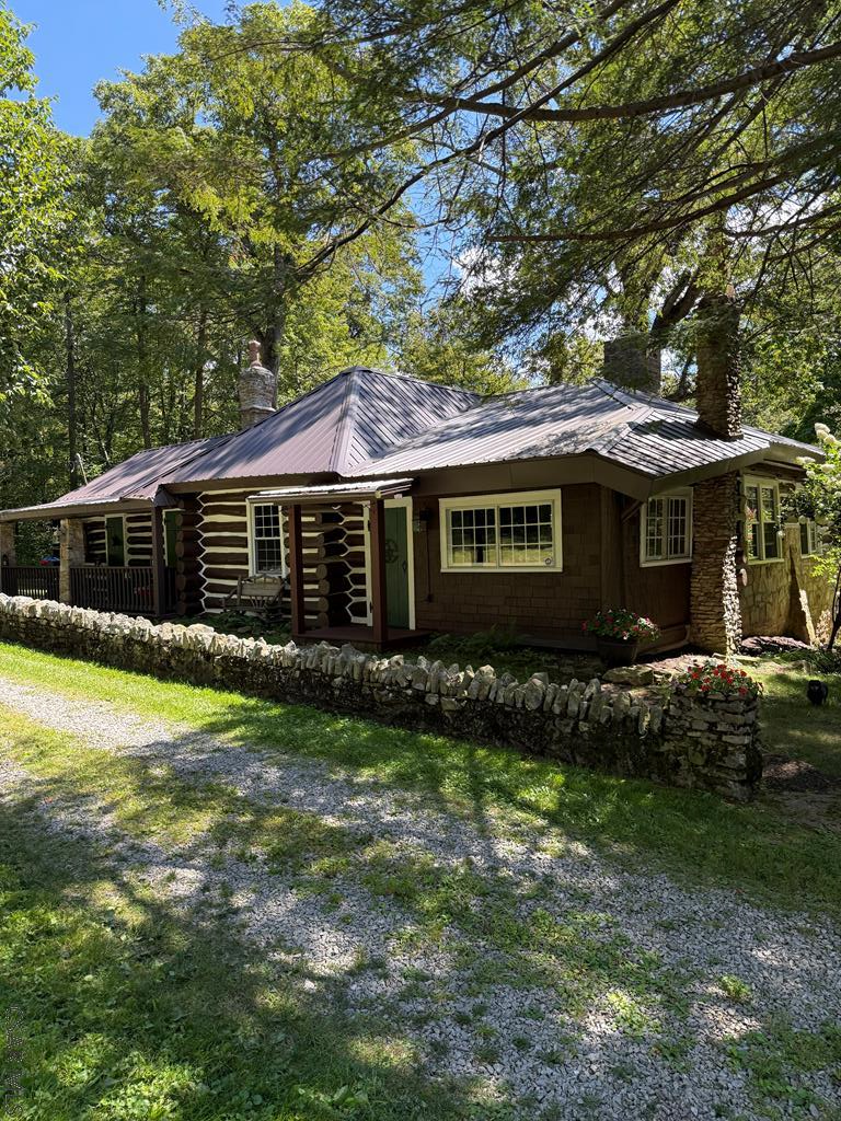 166 Mink Road Boswell, PA 15531 - Photo 1 of 2 Gallery Image 1