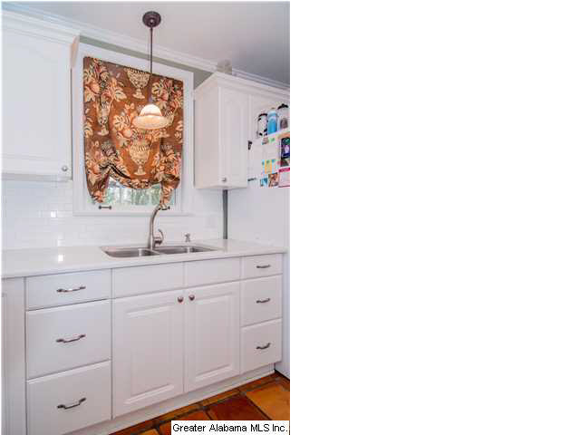 130 Hawthorne Road East Birmingham, AL 35209 - Photo 20 of 32