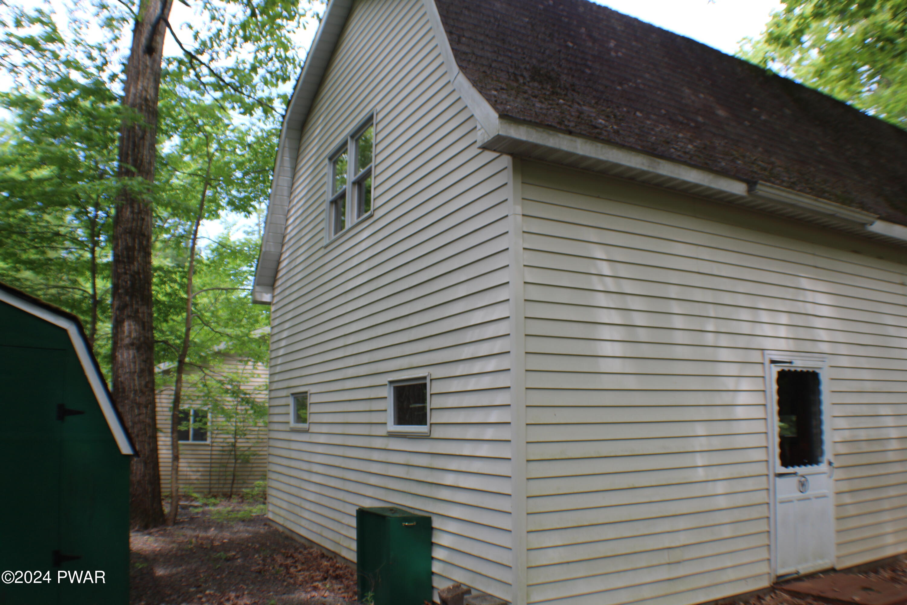 155 Perry Road Greentown, PA 18426 - Photo 10 of 23
