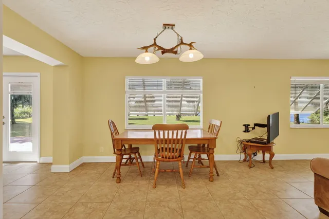 $775,000 | 8888 Highway 441, Okeechobee, FL 34974