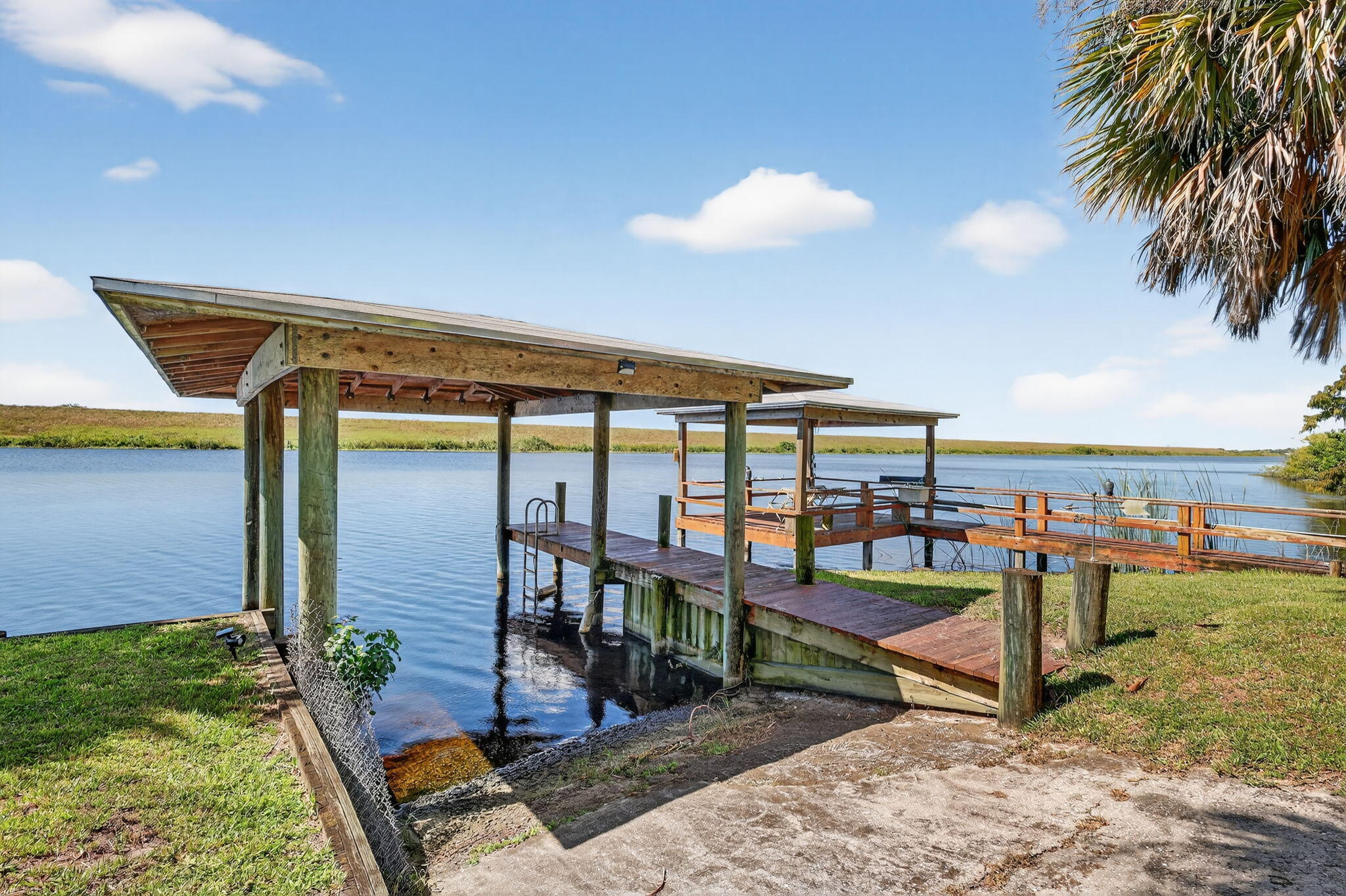 8888 Highway 441 Okeechobee, FL 34974 - Photo 53 of 61 Welcome Home!