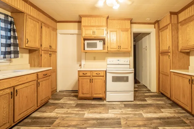 $129,900 | 8 Dayton Avenue Southeast, Wadena, MN 56482