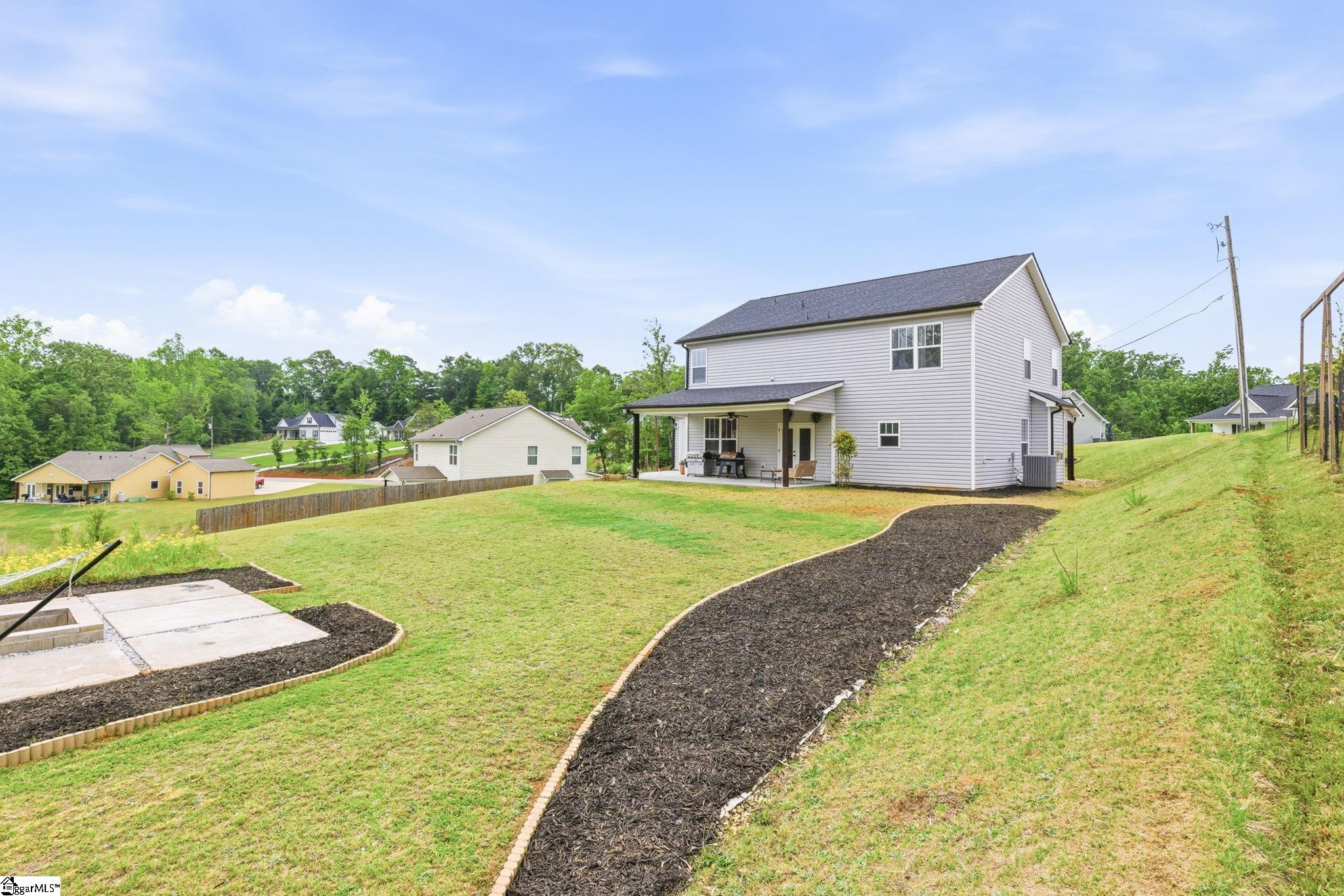 114 Inlet Pointe Drive Anderson, SC 29625 - Photo 41 of 46