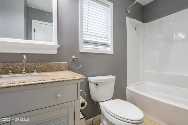 $449,900 | 105 Atlantic Avenue, Waretown, NJ 08758