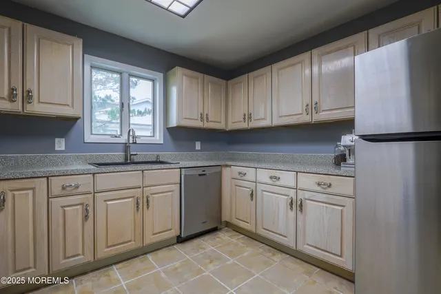 $449,900 | 105 Atlantic Avenue, Waretown, NJ 08758