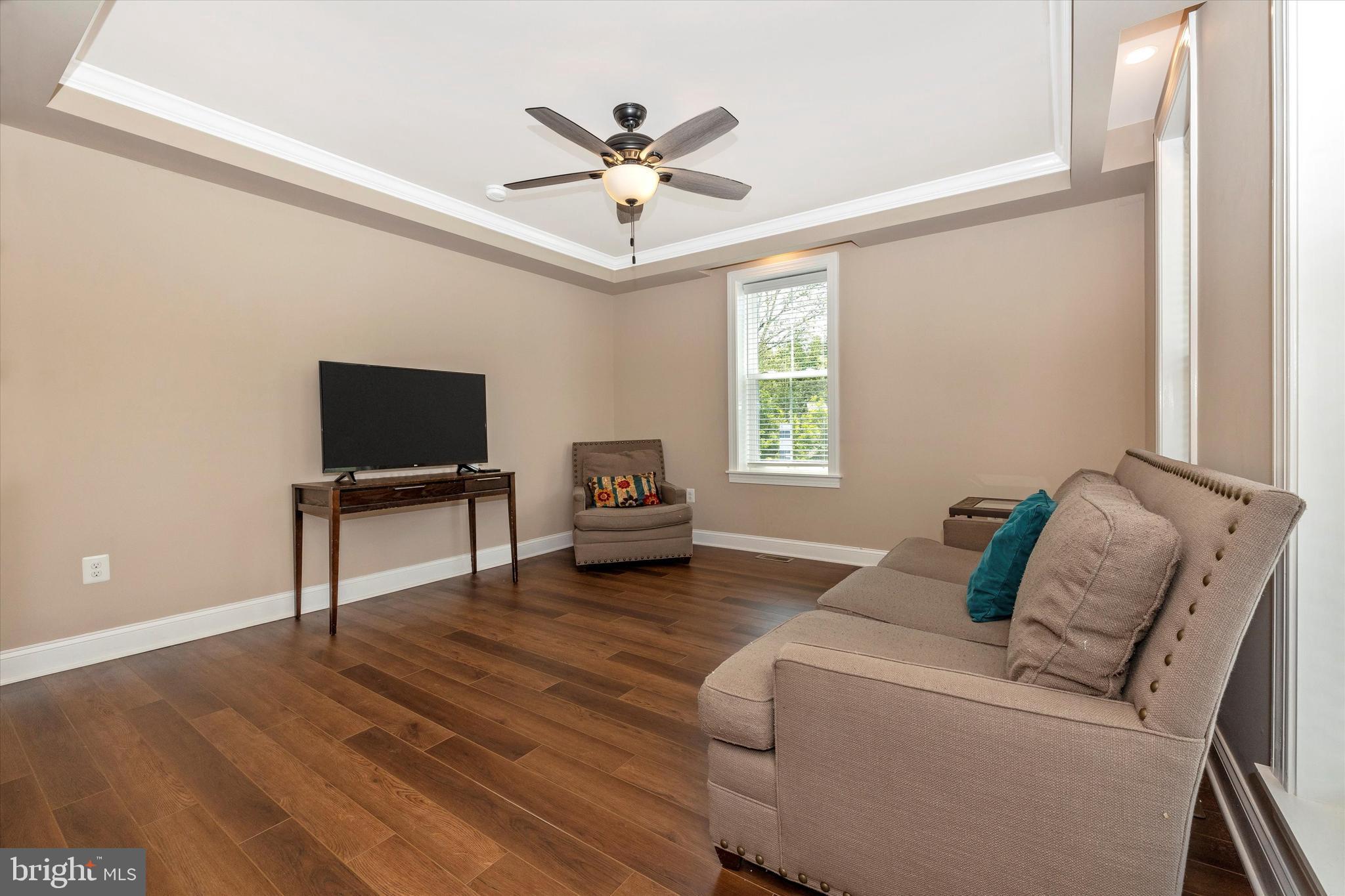 7575 Middleburg Road Keymar, MD 21757 - Photo 5 of 65 Living Room with Tray Ceilings.