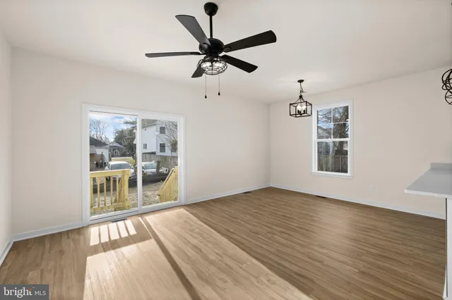 $439,900 | 165 Bend Farm Road, Fredericksburg, VA 22408