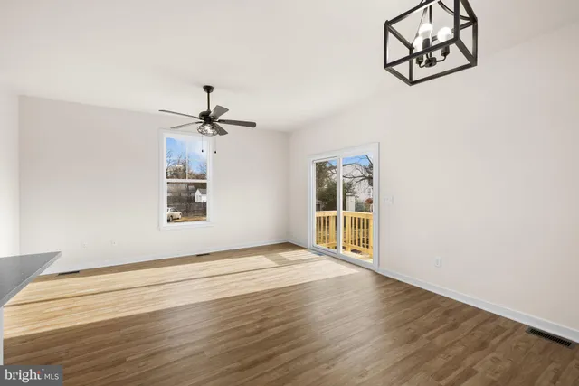 $439,900 | 165 Bend Farm Road, Fredericksburg, VA 22408