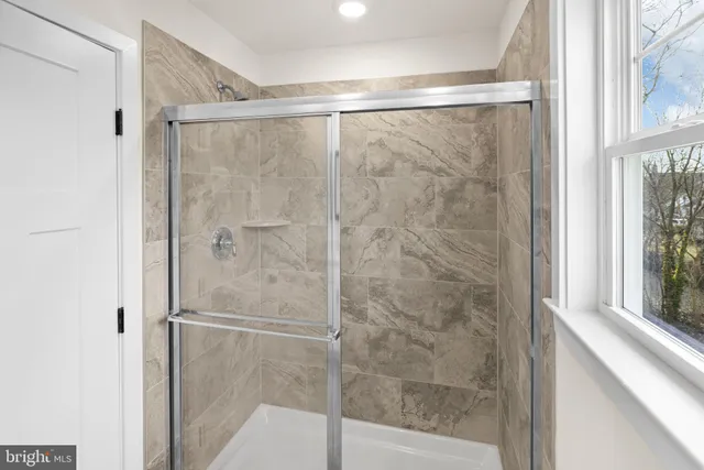 $439,900 | 165 Bend Farm Road, Fredericksburg, VA 22408