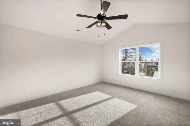 $439,900 | 165 Bend Farm Road, Fredericksburg, VA 22408