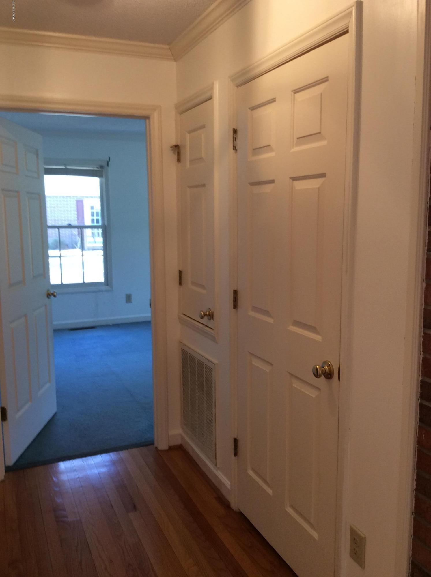 115 Patricia Road Washington, NC 27889 - Photo 20 of 47 hall to master